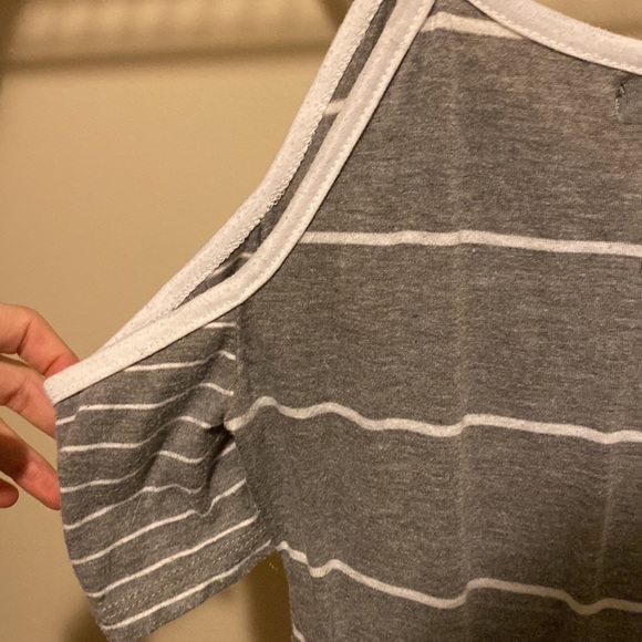 Poof New York Cold Shoulder Top - Picture 2 of 7